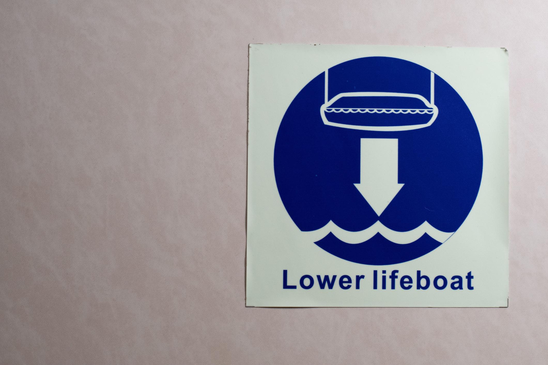 Lower Lifeboat Assembly Instruction